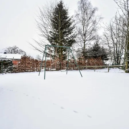 Spacious Holiday In Mont With Garden Mont (Liege)