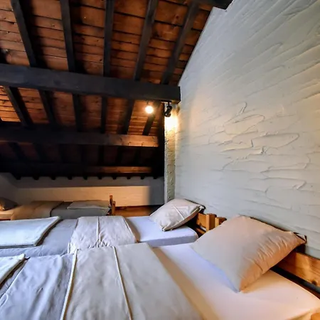 Spacious Holiday In Mont With Garden