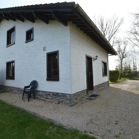 Spacious Holiday In Mont With Garden *
